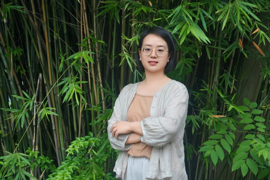 李烨君